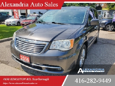 2014 Chrysler Town & Country Touring w/Leather