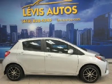 TOYOTA YARIS 2018 LE SIEGES CHAUFFANT CAMERA RECUL MAGS PNEUS ÉT