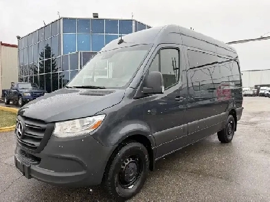 2023 Mercedes-Benz Sprinter Van Sprinter 2500 - CREW