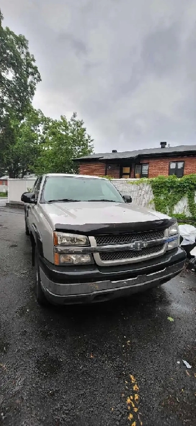 2005 Chevrolet Silverado 1500 Extended Cab 143.5' WB 4WD