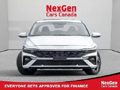 2025 Hyundai Elantra Preferred w/ Tech PKG/ Sunroof / Navigation