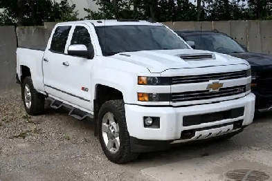 2018 Chevrolet Silverado 2500HD Z71 4x4 | L5P 6.6L DIESEL | CREW