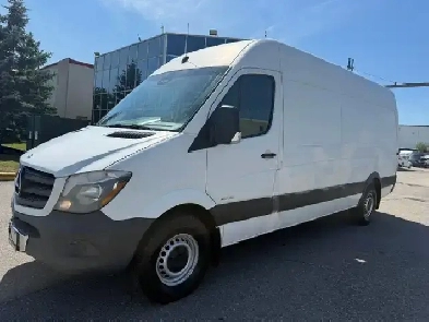 2014 Mercedes-Benz Sprinter Cargo Van Sprinter 2500 - CARGO