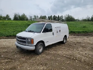 2002 Chevrolet Express