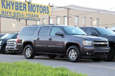 2011 Chevrolet Suburban LT 4x4 loaded Certified 2 Year W