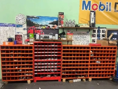 TOOLBOX SNAP ON EQUIPMENT MECHANIC SHOP TIRE MACHINE