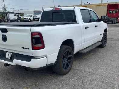 2023 Ram 1500 Laramie Crew 4x4 | 5.7L Hemi | Night Edition