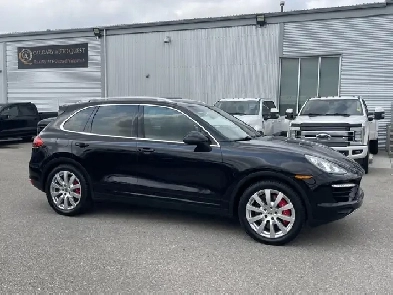 2013 Porsche Cayenne TURBO/AWD/NAVI/CAM/DVD/LEATHER/ROOF