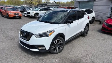 2019 Nissan Kicks SR