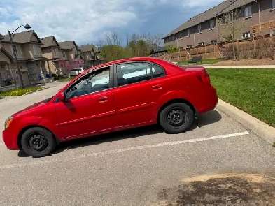 2010 Kia Rio — $1,500 | 187,000 km | Hamilton