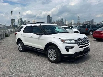 2018 Ford Explorer No Accident l XLT l 4WD l Navi l 2.3L l 4Cyl