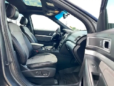 2017 Ford Explorer XLT AWD 7 Passenger| Command Start | No Accid