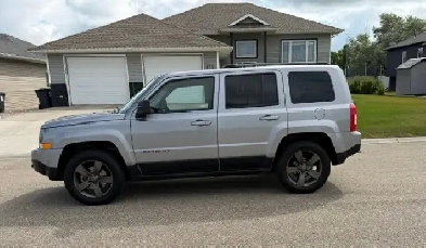 2017 Jeep Patriot 75th Anniversary Edition- AWD
