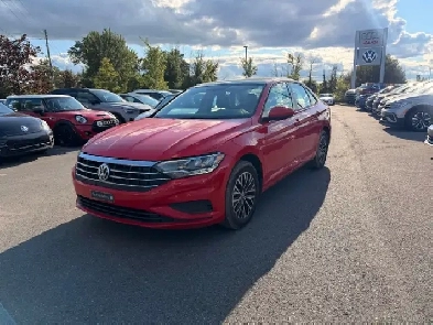 2019 Volkswagen Jetta Highline | Toit ouvrant | Cuir | Navi | Ap