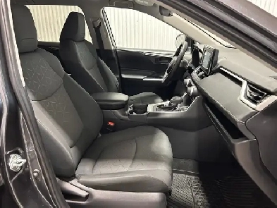 Toyota RAV4 LE TI 2021 à vendre