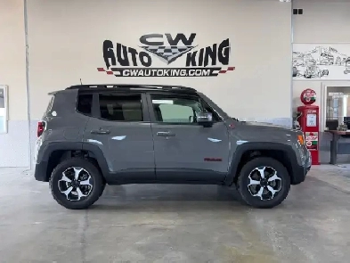 2020 Jeep Renegade Trailhawk / Full Options / Sky Open Air Roof