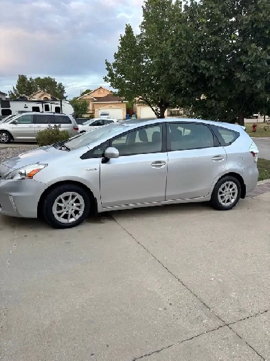 2012 Toyota prius v
