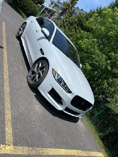 Jaguar xe 35t r-sport
