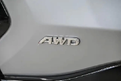 2025 Toyota RAV4 Plug-In Hybrid SE AWD | Mags | Toit ouvrant | C