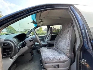 2000 Dodge Caravan
