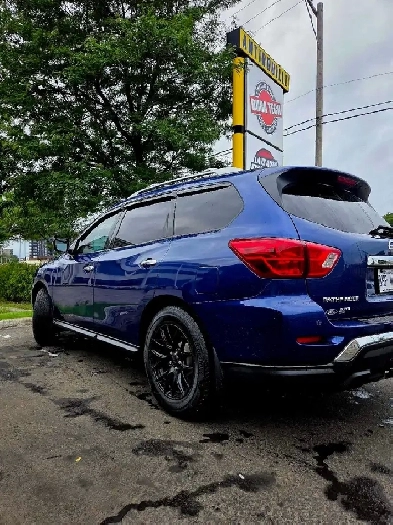 Nissan Pathfinder SV 17000$