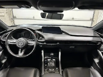 Mazda 3 Sport GT avec moteur turbo BA TI i-ACTIV 2023 à vendre