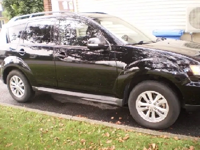 mitsubishi outlander 2011  superbe condition...$7900 négo....!!