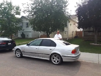 1999 BMW 540i