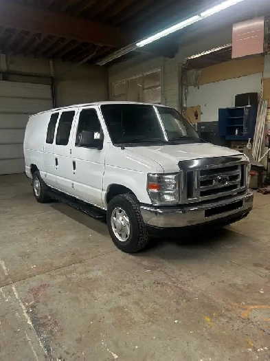 2011 Ford E250 Cargo Van