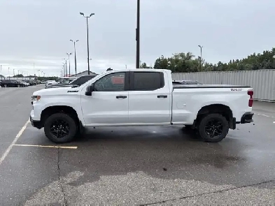 2024 Chevrolet Silverado 1500 LT Trail Boss Crew Cab 6.5' Box