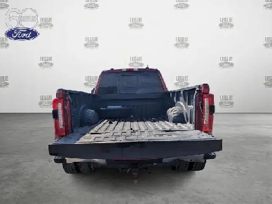 2024 Ford F-450 LARIAT 4WD Crew Cab 8' Box