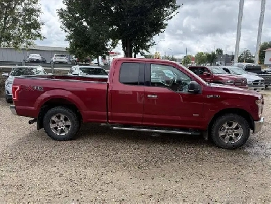 2015 Ford F-150 XTR SuperCab 6.5-ft. Bed 4WD