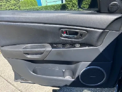2008 MAZDA 3 AUTOMATIC A/C LEATHER SEATS SUNROOF!