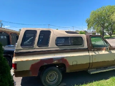 Selling for Parts 1982 Chev Square box