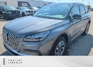 2025 Lincoln Corsair PREMIERE AWD