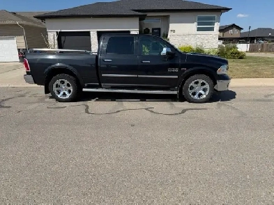 2015 Ram 1500 Laramie PKG