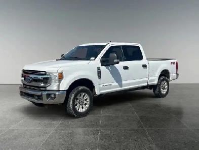 2022 Ford Super Duty F-350 SRW XLT