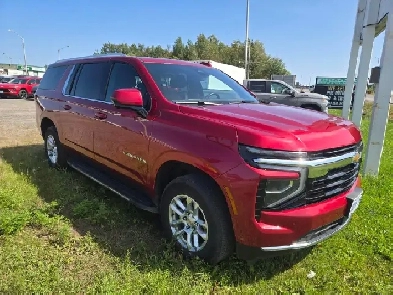 2025 Chevrolet Suburban LS