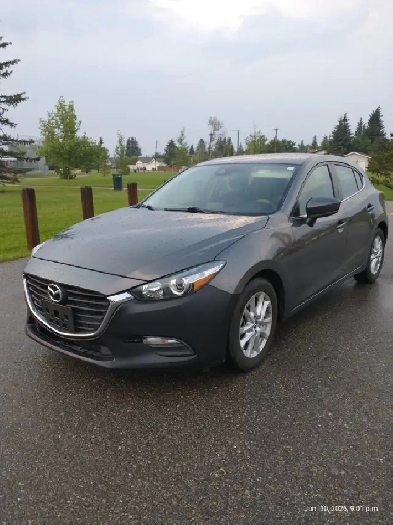 2018 Mazda3, Sport, GS 2.0 L- Auto