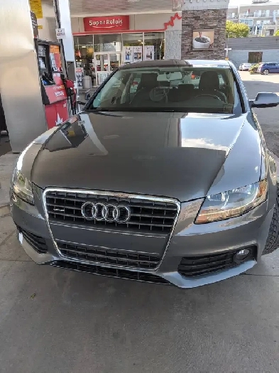 AUDI A4 QUATRO 2012 (gris - Bas Kilometrage)