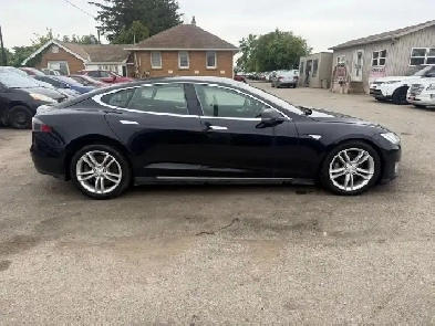 2015 Tesla Model S 85D, FREE SUPERCHARGING, ADAPTIVE CRUISE, AS