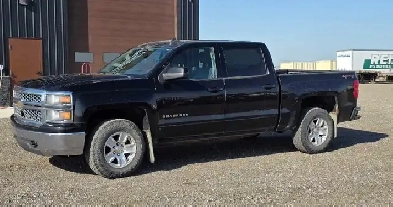 2015 Chev Silverado 1500 LT - One Owner