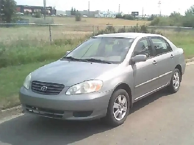 2003 Toyota Corolla LE