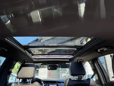 2022 Cadillac XT4 AWD Premium Luxury
