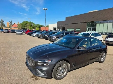 2023 GENESIS G70 2.0T Advanced Plus AWD Local Trade, Leather, Na