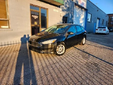 2015 FORD FOCUS SE  certified