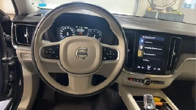 2022 Volvo S60