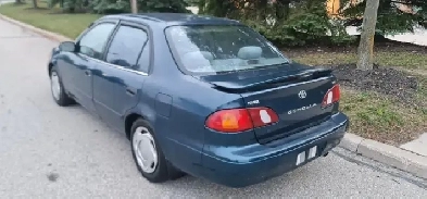 1998 Toyota Corolla Auto 119k 416-858-7673