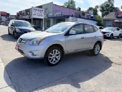 2013 Nissan Rogue SV AWD 2.5L Carfax Clean Low Mileage Certified