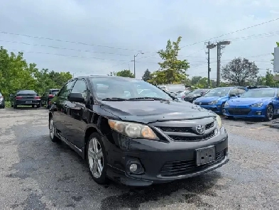 2011 Toyota Corolla XRS • Clean Carfax 2 Sets of Tires